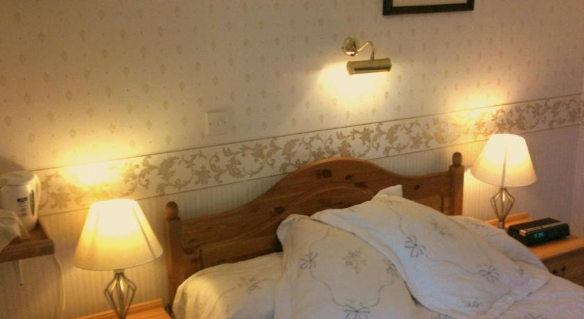 אדינבורו Almond House B&B חדר תמונה