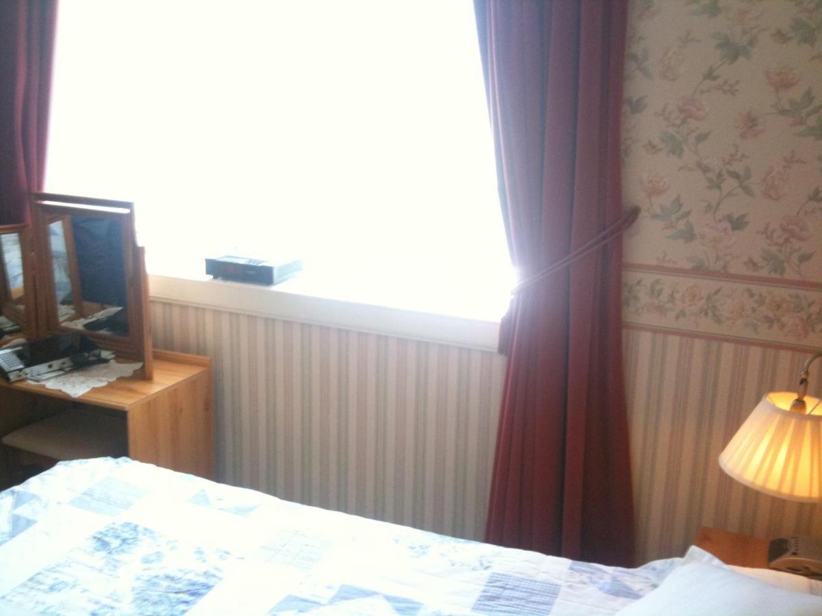 אדינבורו Almond House B&B מראה חיצוני תמונה